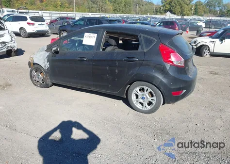 2014 Ford Fiesta Se z USA, uszkodzony, nr VIN 3FADP4EJ6EM107389